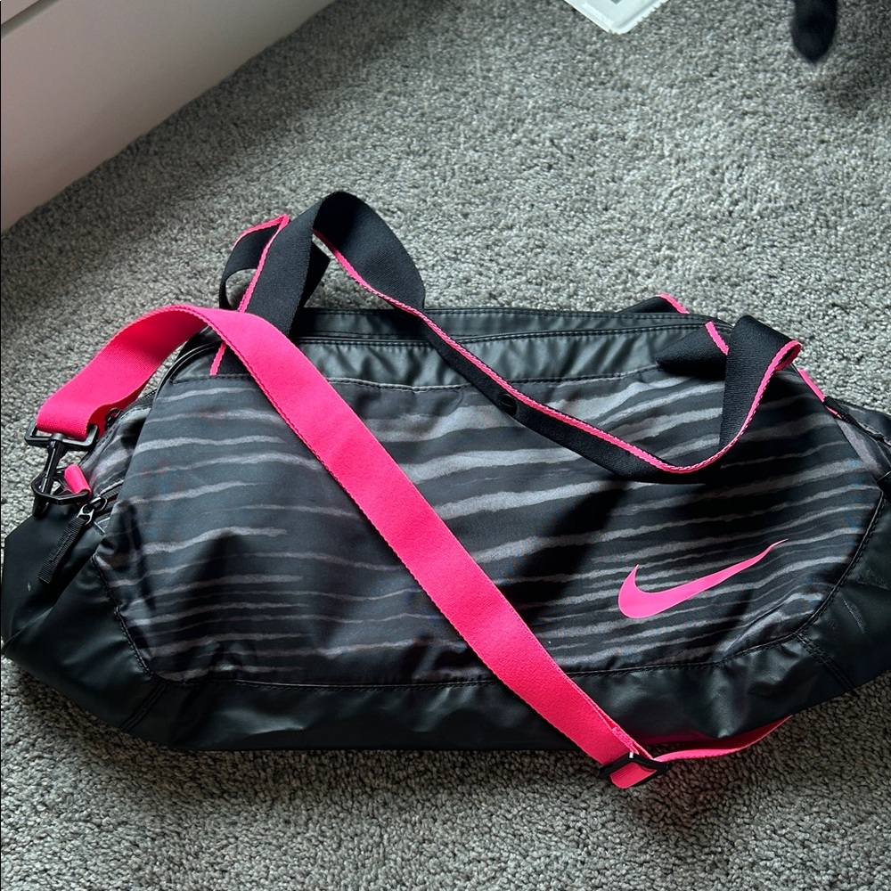 Nike Black and Pink Travel Bag